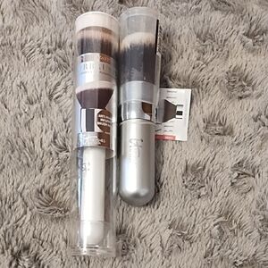 NWT Ulta Beauty - IT Cosmetics Makeup Brushes